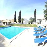 Villa Sunshine - *