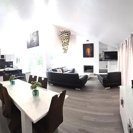 Villa Sunshine -
